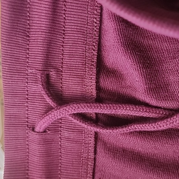 George - NWT oversized sweatpant. Pull on waist - Picture 7 of 7